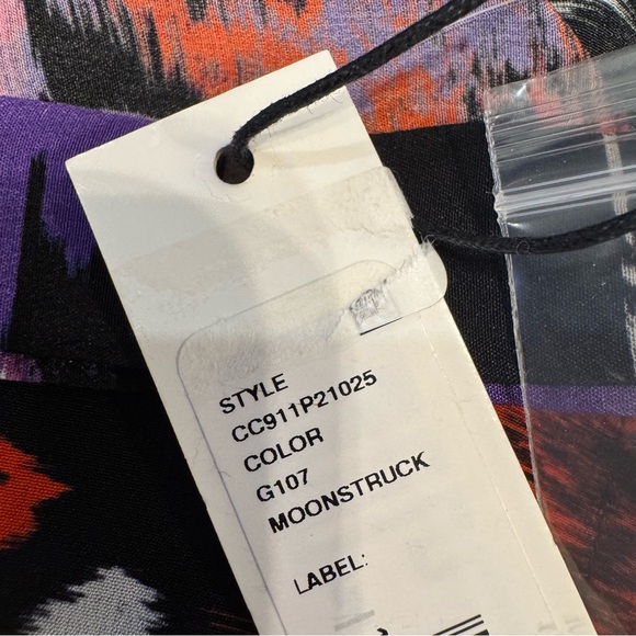 Alice + Olivia Moonstruck Silk Blouse Button Front Top M NWT - Picture 10 of 15